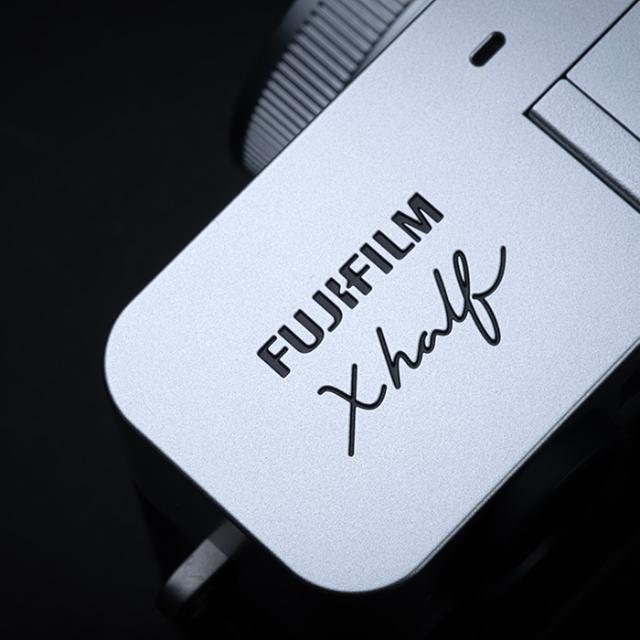 Fujifilm X-half detalje 1