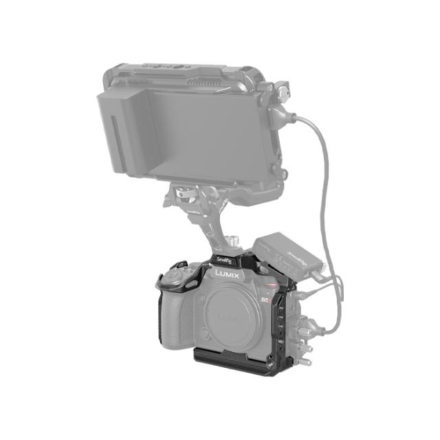 SMALLRIG 4023 BLACK MAMBA CAGE FOR PANASONIC S5 II