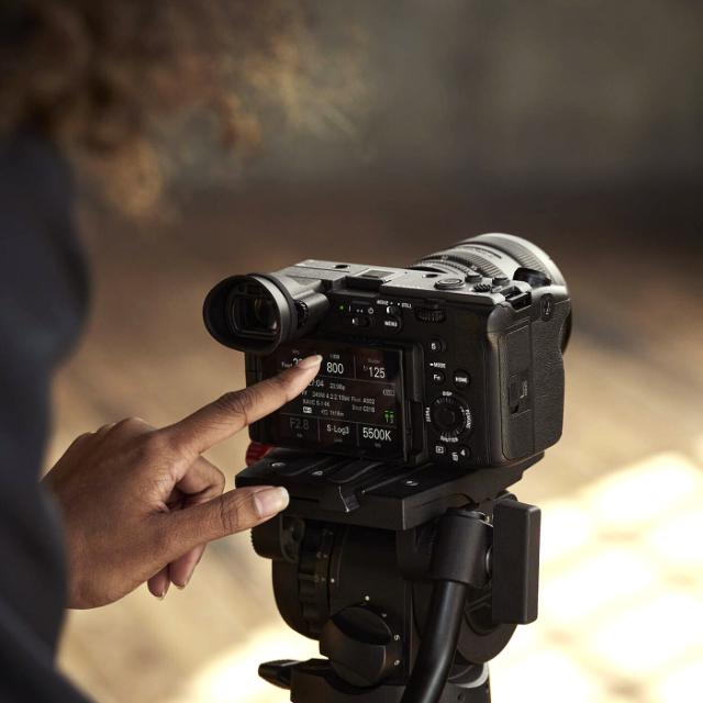 SONY FX2 CINEMA LINE FF CAMERA