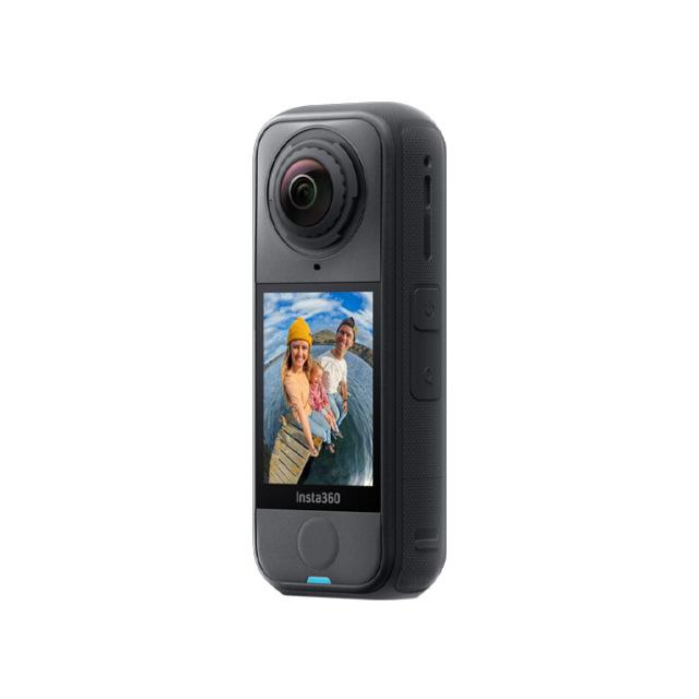 Insta360 X4 Air Starter Bundle