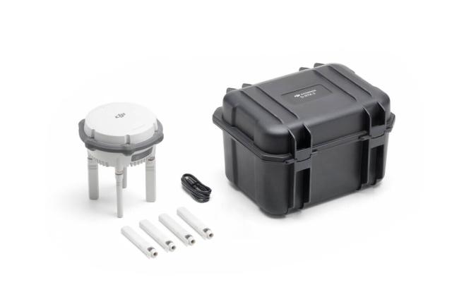 DJI D-RTK 3 MULTIFUNCTIONAL STATION