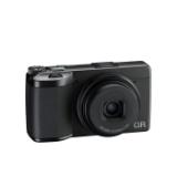 RIC135832-LANG1-2cd55c76-f3ca-402c-b911-3d8497d82306