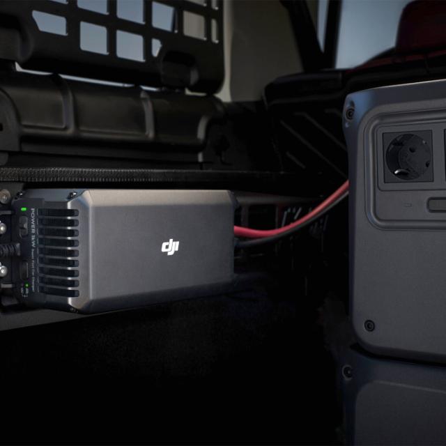 DJI Power 1kW Super Fast Car Charger