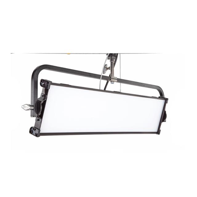 Kino Flo Diva-Lite 31 LED no barndoor
