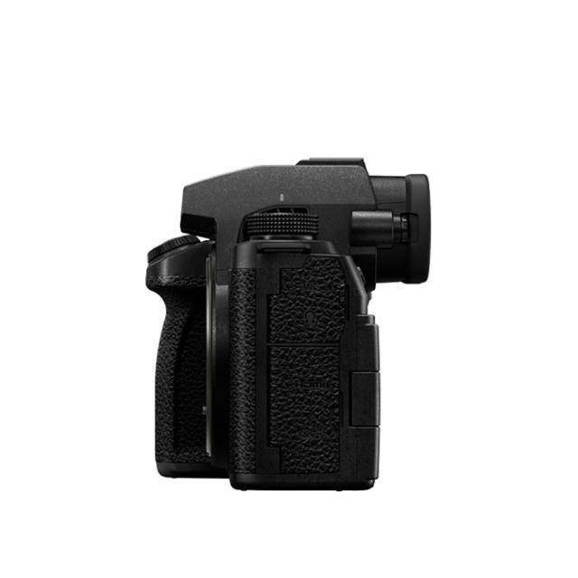 PANASONIC LUMIX S5 MK2X BODY