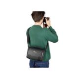 LOW711194-LANG1-3d29a146-0b90-4920-9d57-6e63c6b02d7b