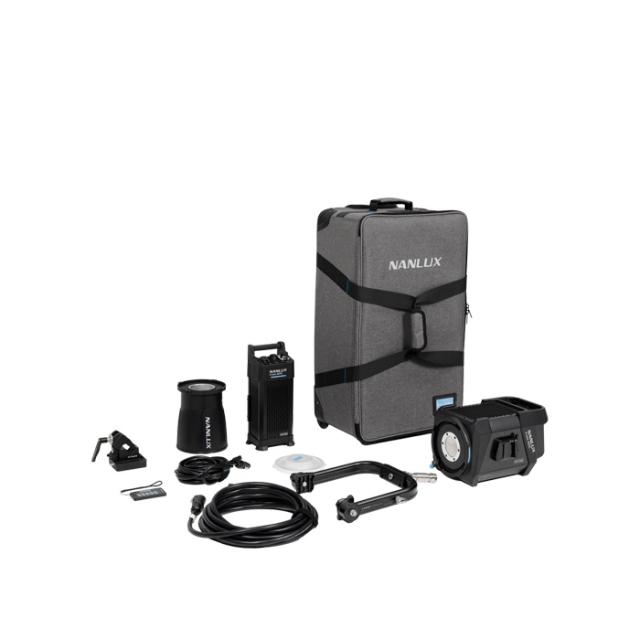 NANLUX EVOKE 900C SPOT LIGHT WITH TROLLY CASE