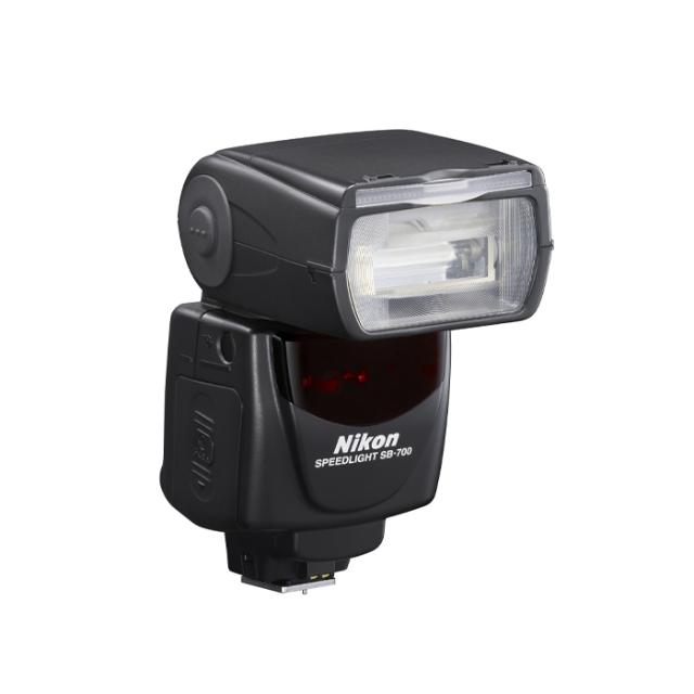 NIKON SB-700 FLASH WITH i-TTL