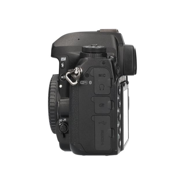 NIKON BODY D780 (2) USED