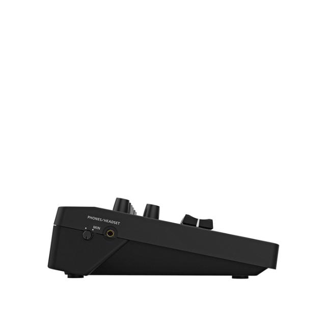 ROLAND AEROCASTER VRC01 AV STREAMING MIXER