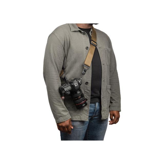 PEAK DESIGN SLIDE - COYOTE //