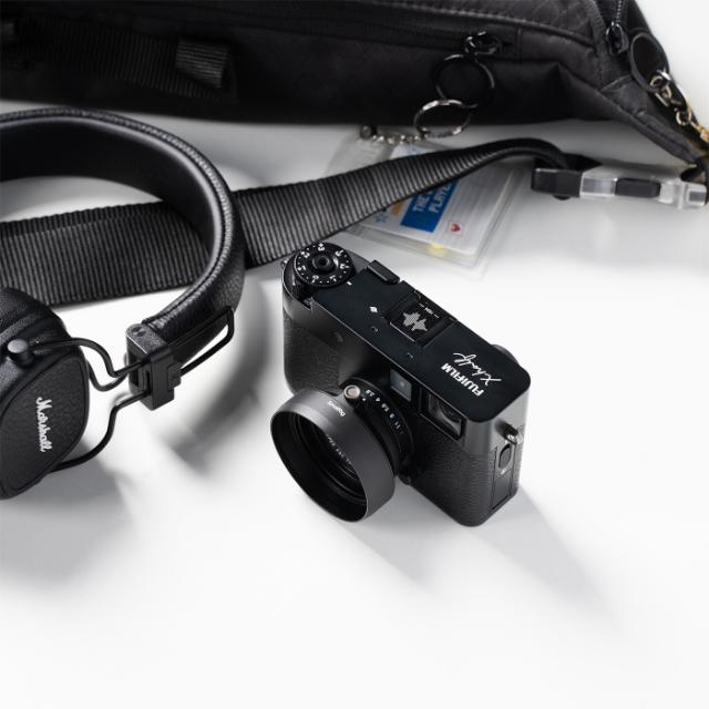 SmallRig 5215 Lens Hood for Fuji X half Black