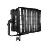 NAN128033-LANG1-5311c781-664d-4199-a44f-38279b674a1d