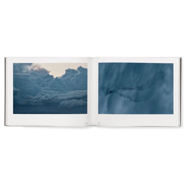 BLACK SUN - SOFT COVER - SØREN SOLKÆR - SIGNERET