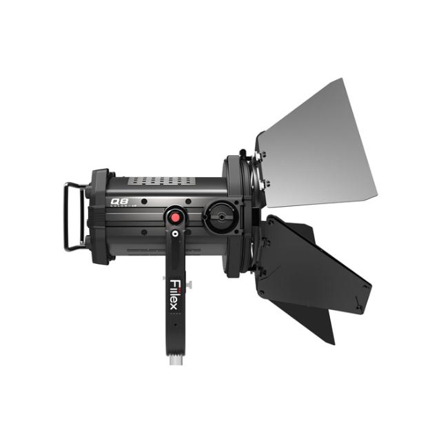 Fiilex Q8 Color w/ Lumen Radio (340W) + Barndoor +