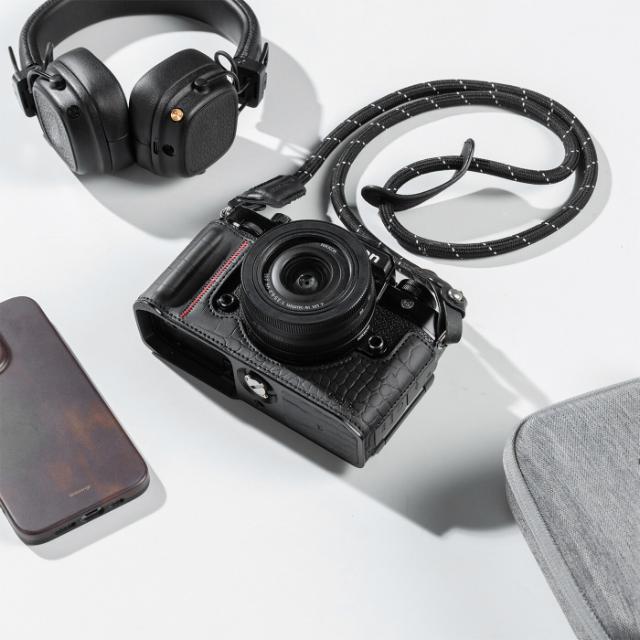 SmallRig 5095 Leather Case Kit for Nikon Z f Black