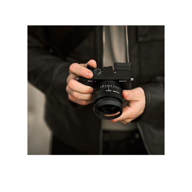 SONY LHP-1 LENS HOOD FOR RX1R III