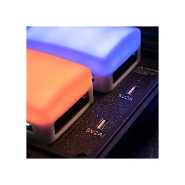 APUTURE MC 4 LIGHT WIRELESS CHARGING CASE