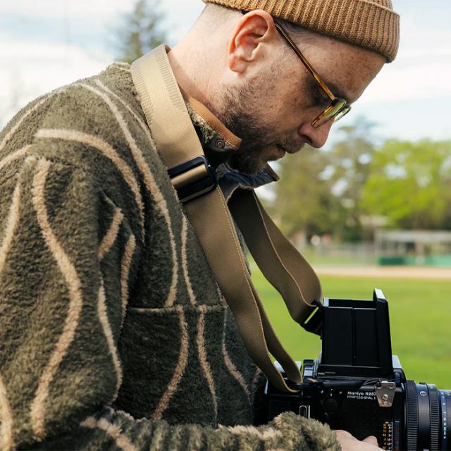 PEAK DESIGN SLIDE - COYOTE //