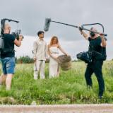 B100-LANG1-85db6552-2c0a-411c-a93e-189ab514e5d4