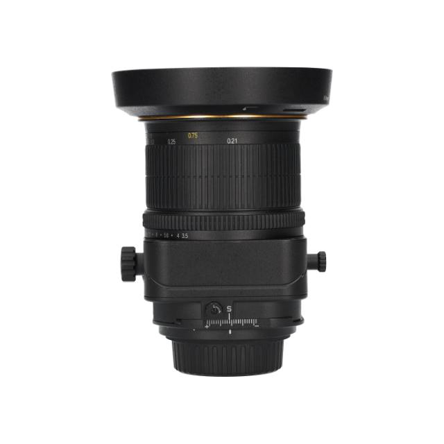 NIKON LENS PC-E 24 3,5 D ED TILT/SHIFT (2) USED