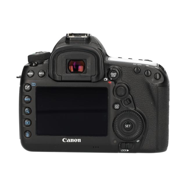 CANON BODY EOS 5D IV (3) USED