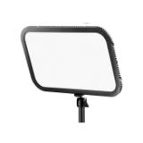 GODOXES45-LANG1-90539331-79dc-4d61-b9c4-74d5d33e369b