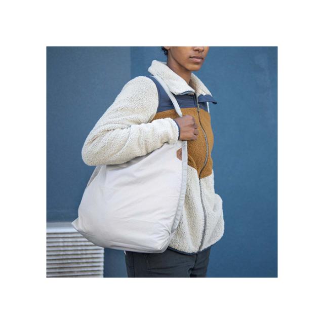 PEAK DESIGN PACKABLE TOTE - RAW