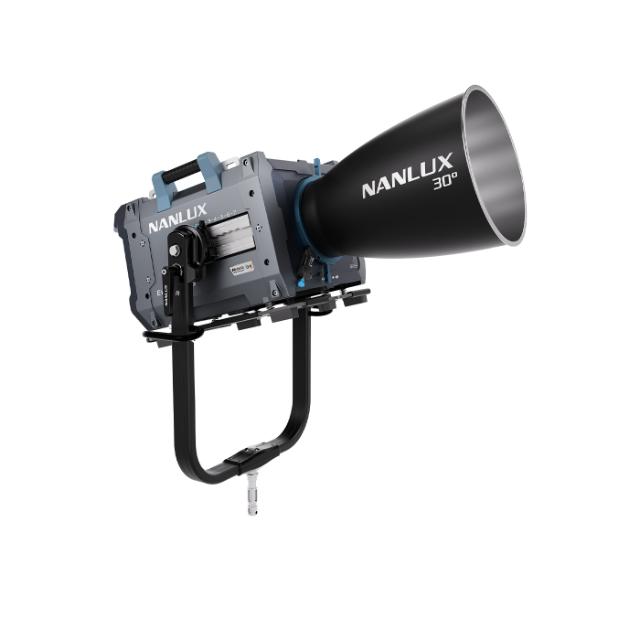 NANLUX EVOKE 5000B SPOT W/ 30° REFLECTOR