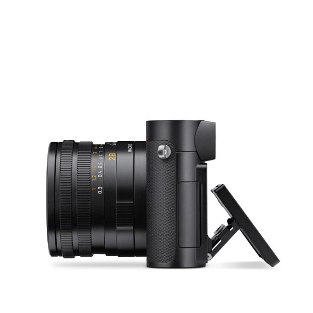 LEICA Q3 CAMERA