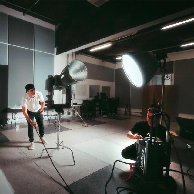 APUTURE STORM XT52 REFLECTOR KIT