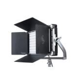 CSV-8-BARNDOOR-LANG1-aa362065-8a4f-4e3f-bf7a-d560dfc6588c