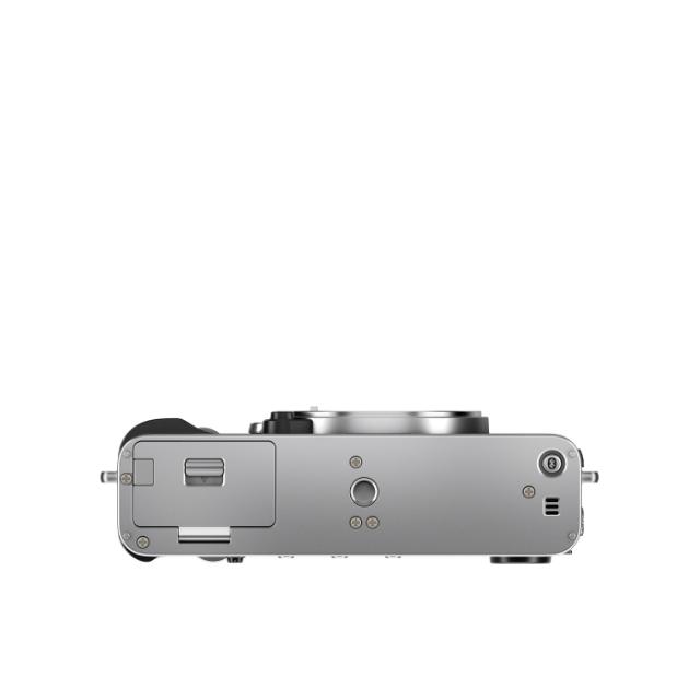 FUJI X-E5 BODY SILVER