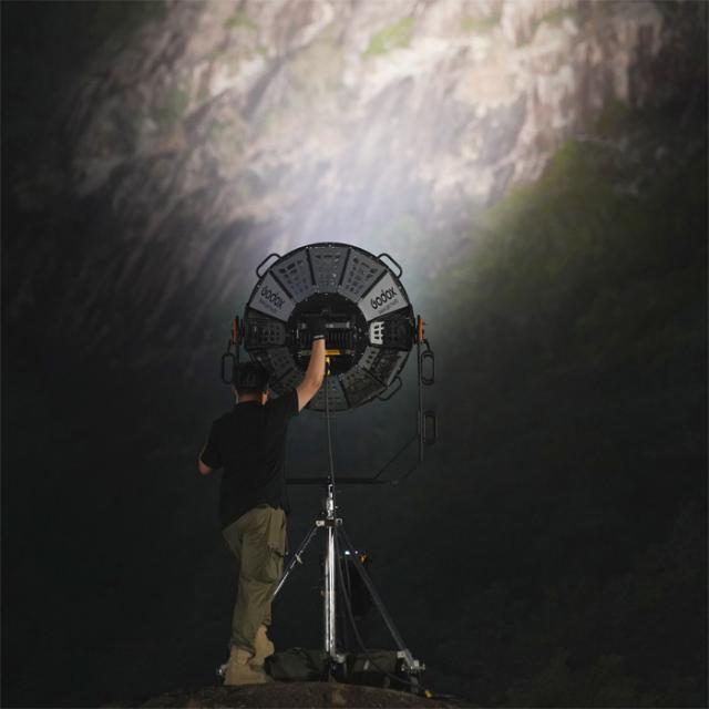 GODOX BEAMLIGHT MAX90