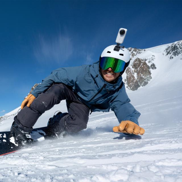 Insta360 X6 Standard Bundle Arctic White
