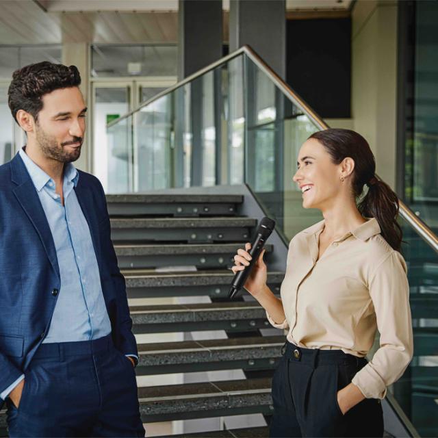 RØDE INTERVIEW PRO WIRELESS HANDHELD CONDENSER MIC