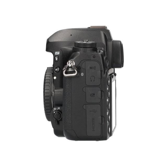 NIKON BODY D780 (2) USED