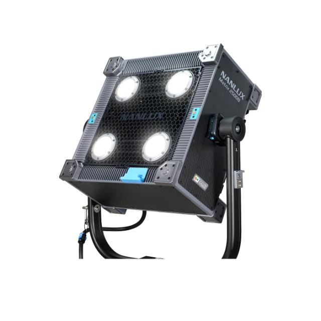NANLUX Evoke Matrix 2500B Bi-color Kit 1