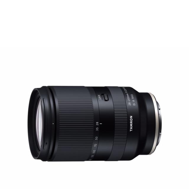 TAMRON 28-200MM F/2,8-5,6 DI III RXD SONY E //