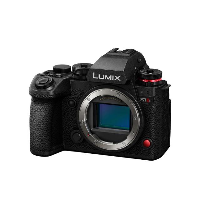 PANASONIC LUMIX S1IIE BODY