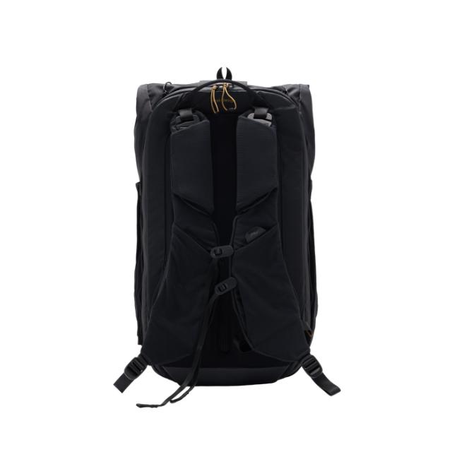 PEAK DESIGN OUTDOOR SLING 25L BLACK