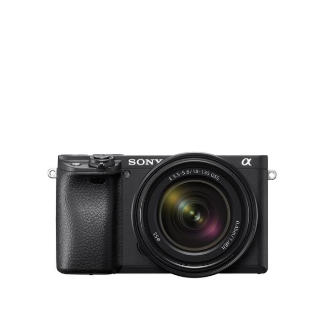 SONY ALPHA 6400 KIT M. 18-135MM F/3.5-5.6 OSS