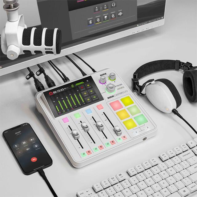 RØDE RØDECASTER DUO WHITE COLLECTION