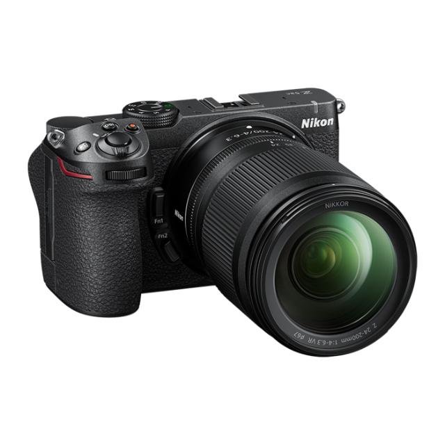NIKON Z5 MKIIC KIT 24-200MM BLACK