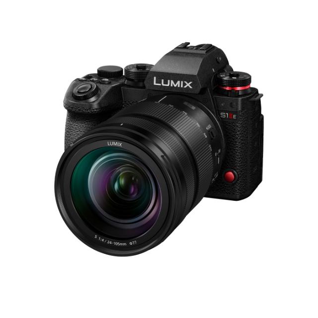PANASONIC LUMIX S1IIE KIT 24-105MM F/4.0